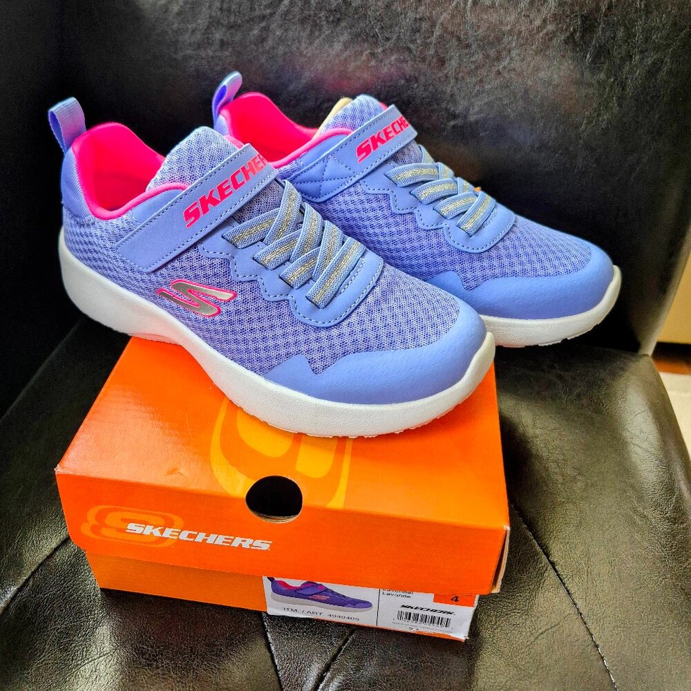 Skechers Big Kids Size 4 Girls Sneakers in Purple, BNIB